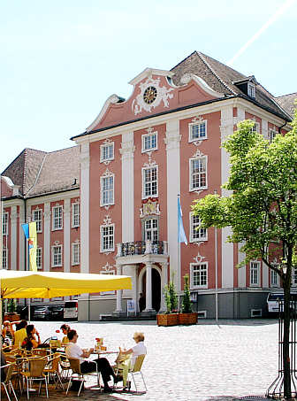 Meesburg, Neues Schloss