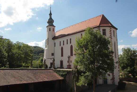 Tempelhaus Neckarelz von Südosten