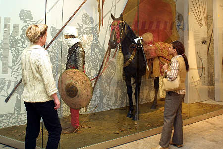 Blick in die Ausstellung der Karlsruher Türkenbeute. © BLM