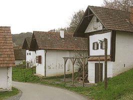 historisches �Kellerviertel� in Heiligenbrunn (Burgenland)