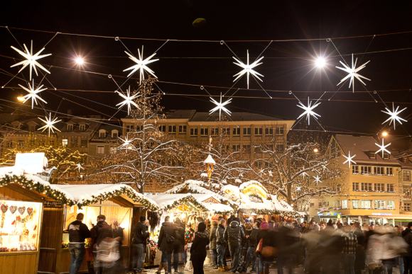 Der St.Galler Christchindli-Markt im Sternenglanz. Bild: St.Gallen Bodensee Tourismus