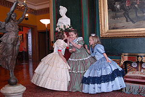 Auf kaiserlichen Spuren wandeln Kinder ab 2. Dezember jeden Sonntag durchs Schloss.